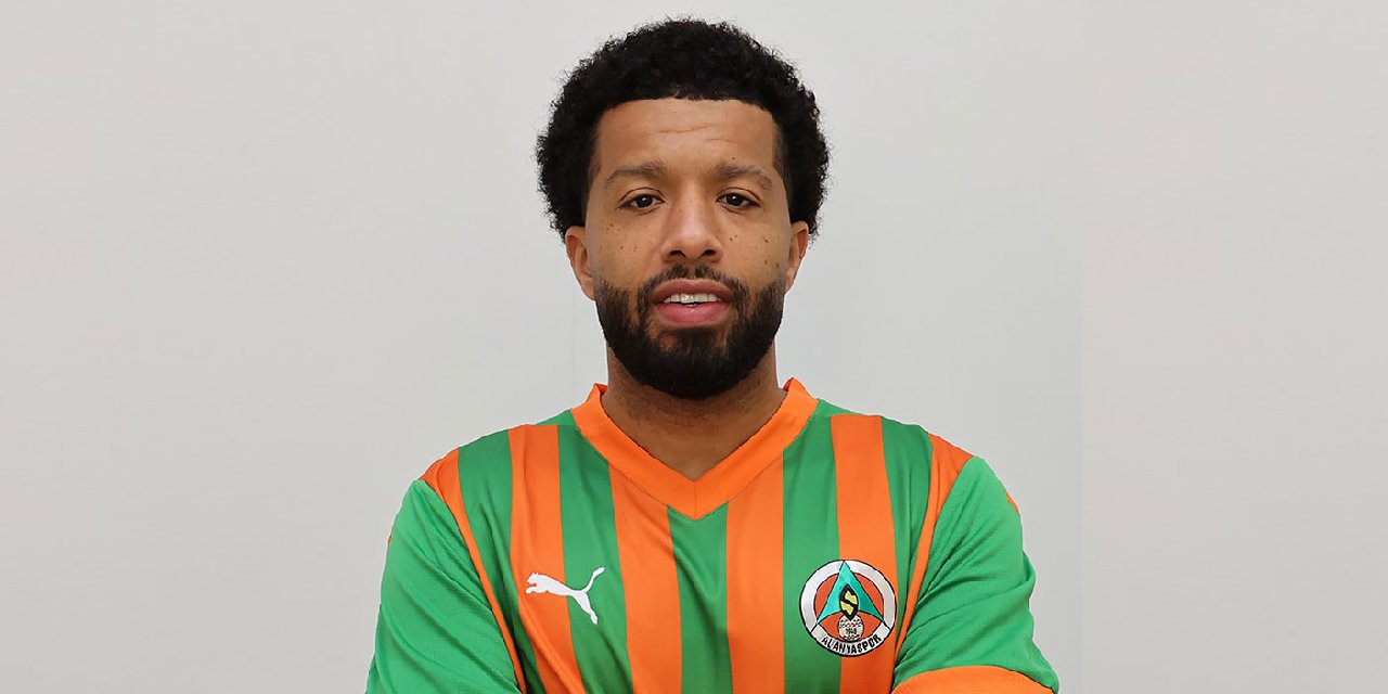 Alanyaspor’un 10 numarası Atina’dan geldi Alanyaspor’un 10 numarası Atina’dan geldi