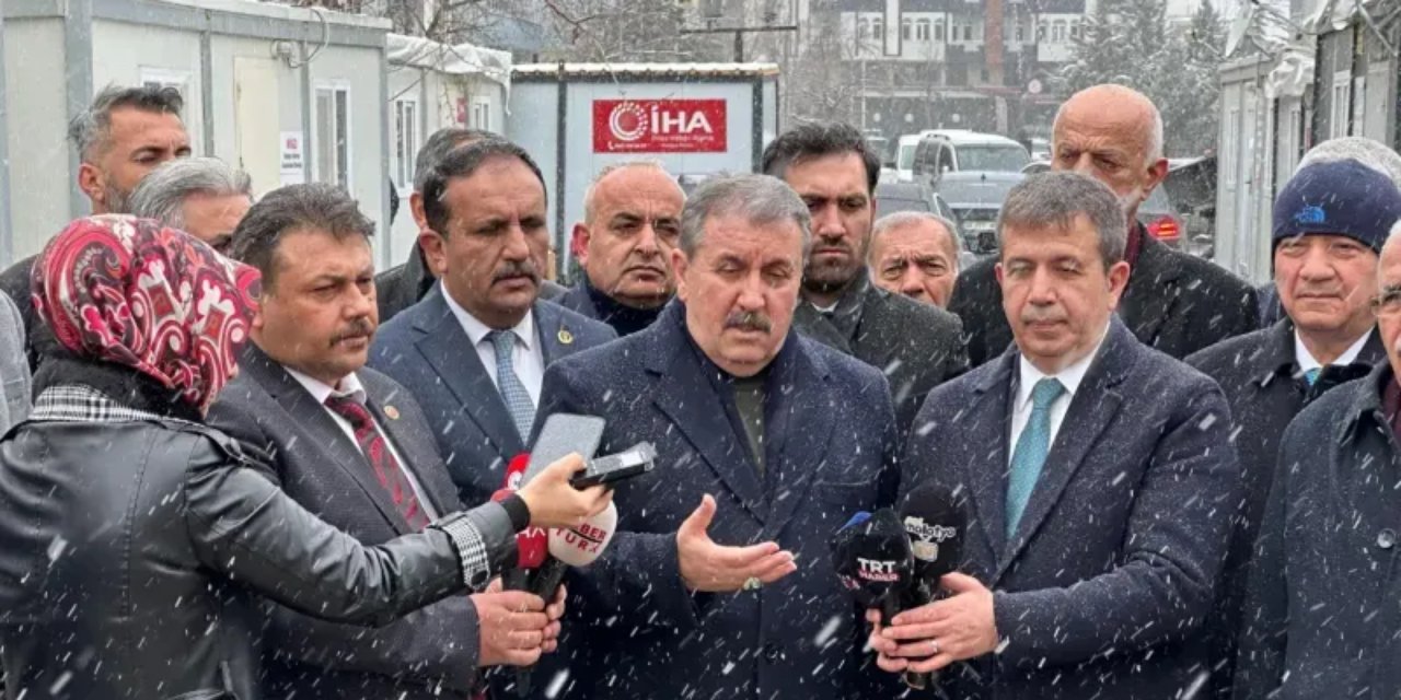 Cumhur İttifakı ortağı Mustafa Destici Bahçeli’nin tersini söyledi