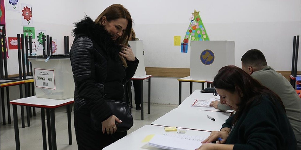 Kosova’da seçimler başladı