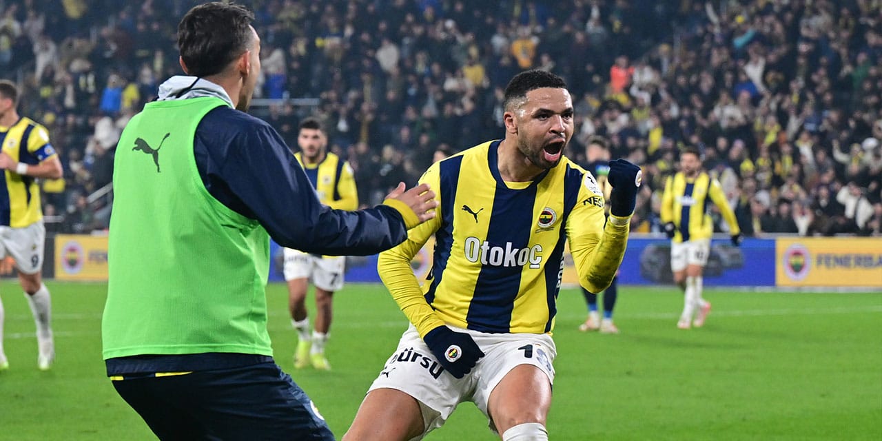 Fenerbahçe derbi öncesi hata yapmadı: En Nesyri’den şov