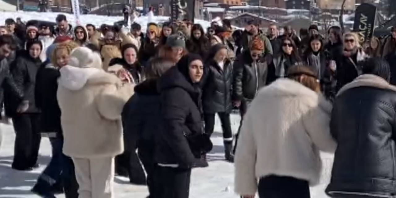 Türkiye’nin çeşitli illerinden binlerce kişi Rize’ye akın etti